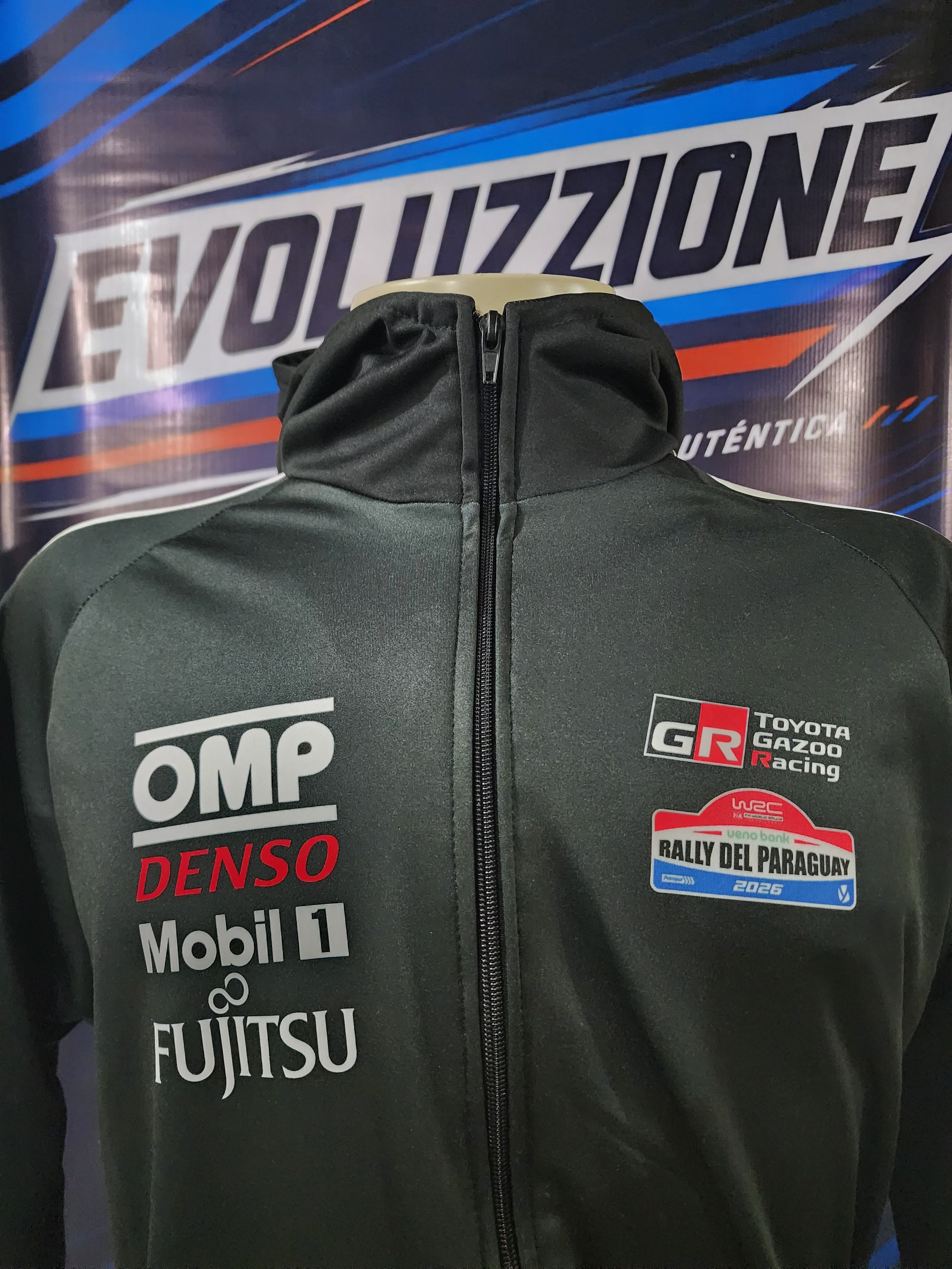 Campera Gazoo Racing WRC del Paraguay 2026